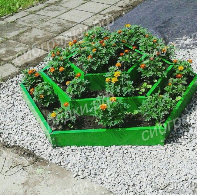 Клумба "Сота" 500 в Челябинске
